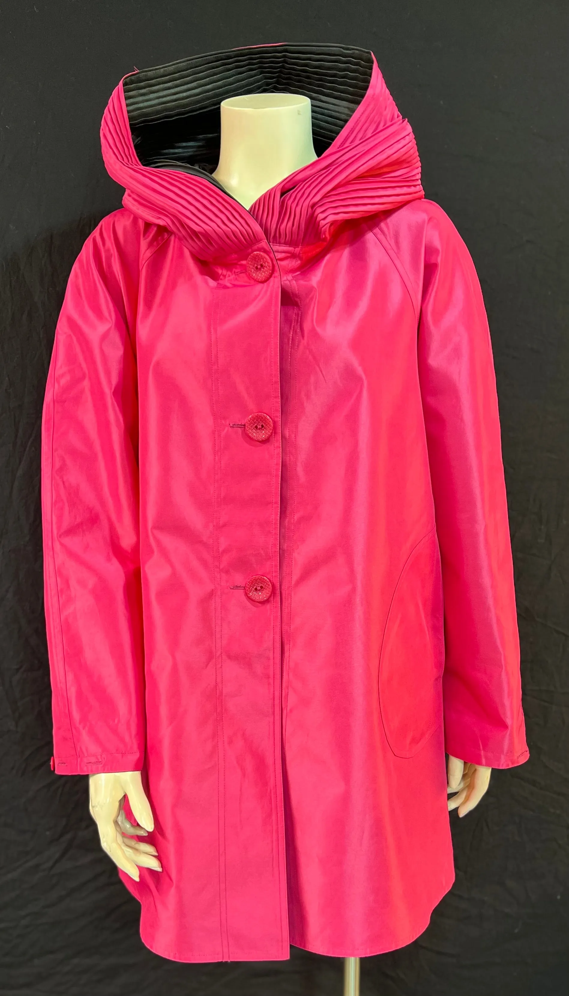 Oopéra Ladies' Reversible Raincoat With Print That Appears When Wet!