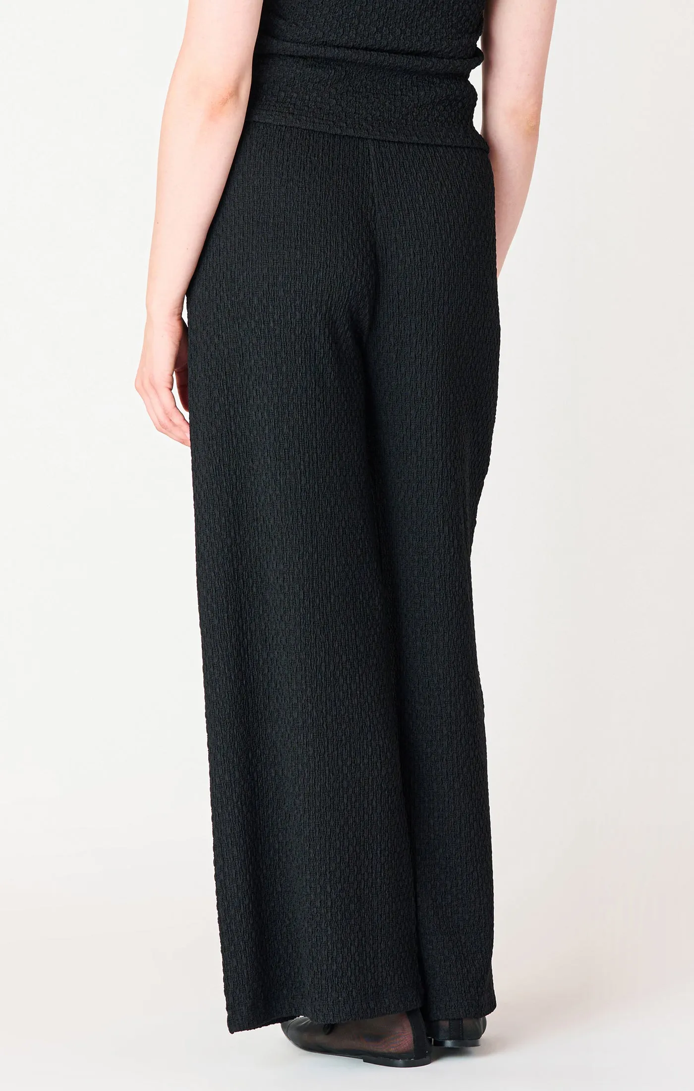 Textured Flowy Wide Leg Pants - Black