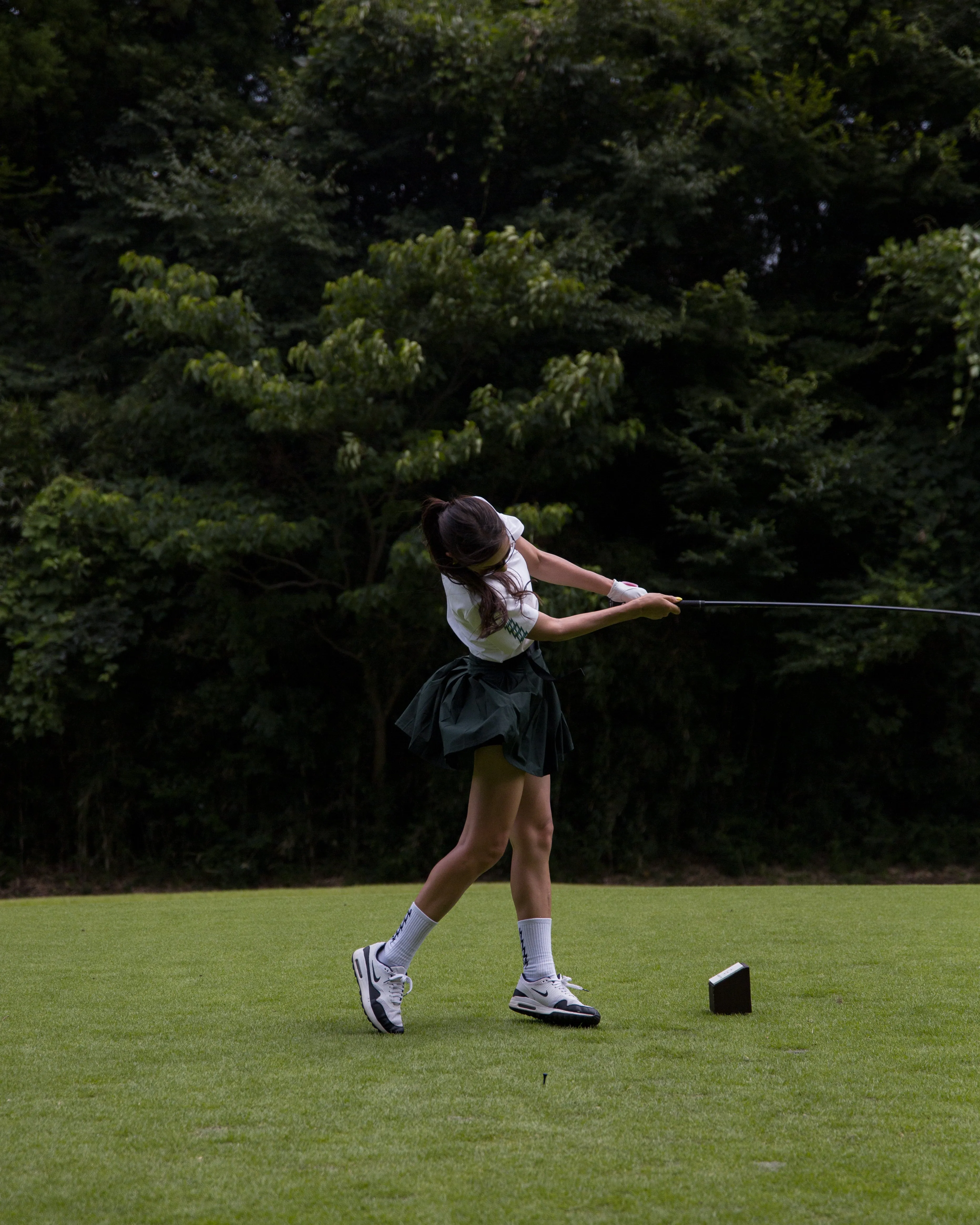 [WOMEN] #THUNDER STRIPES ADJUSTABLE SKIRT GREEN